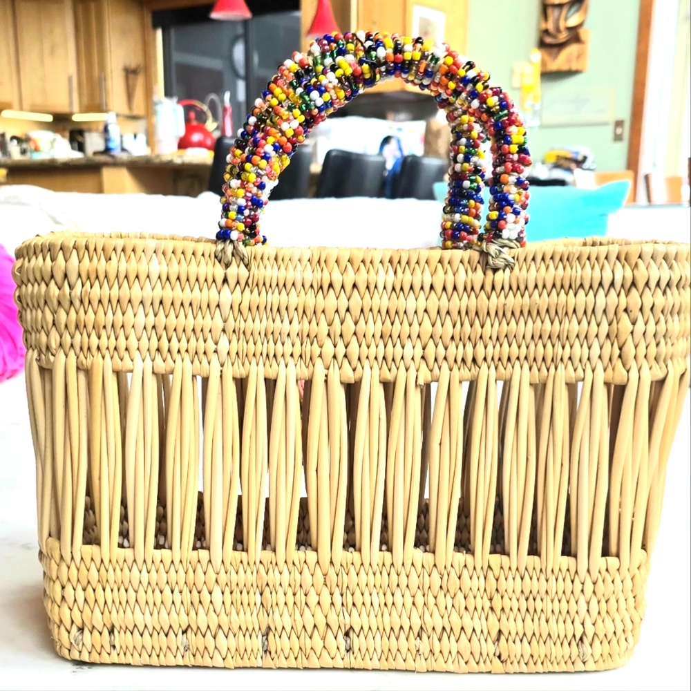 NWOT Chacha d'amour Straw Market Tote w/ Beaded Handles